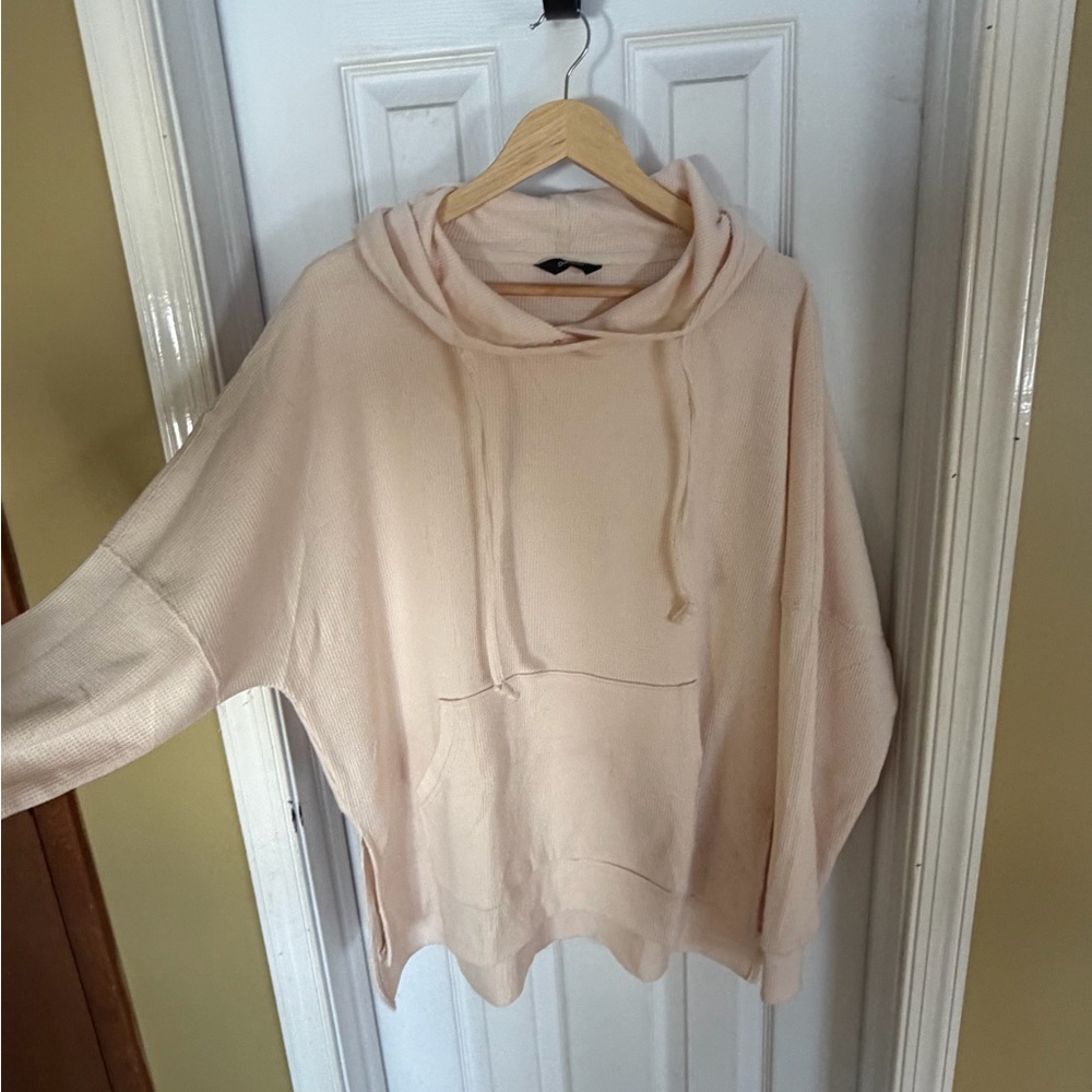 Women's Light Pink Hooded Pullover Top